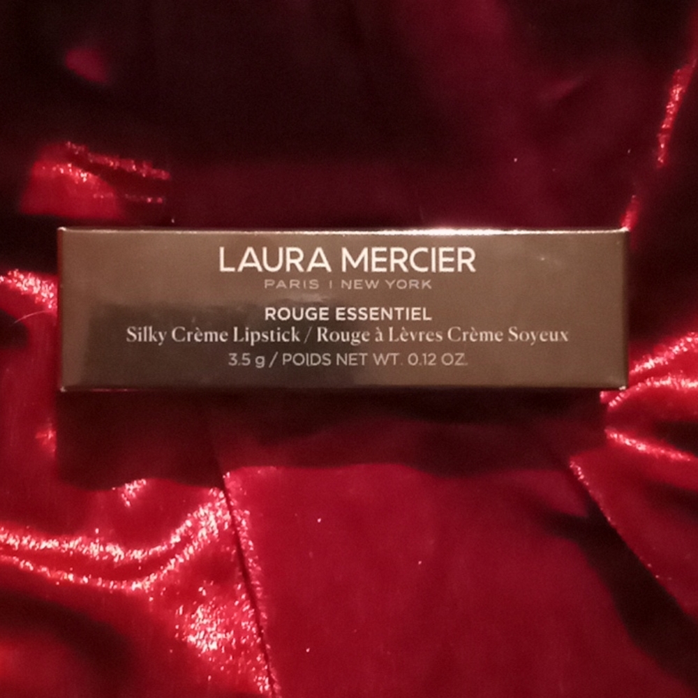Laura Mercier Rouge Essentiel Silky Creme Lipstick